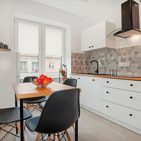 Apartament Sowa Apartment Czestochowa Bagian luar foto