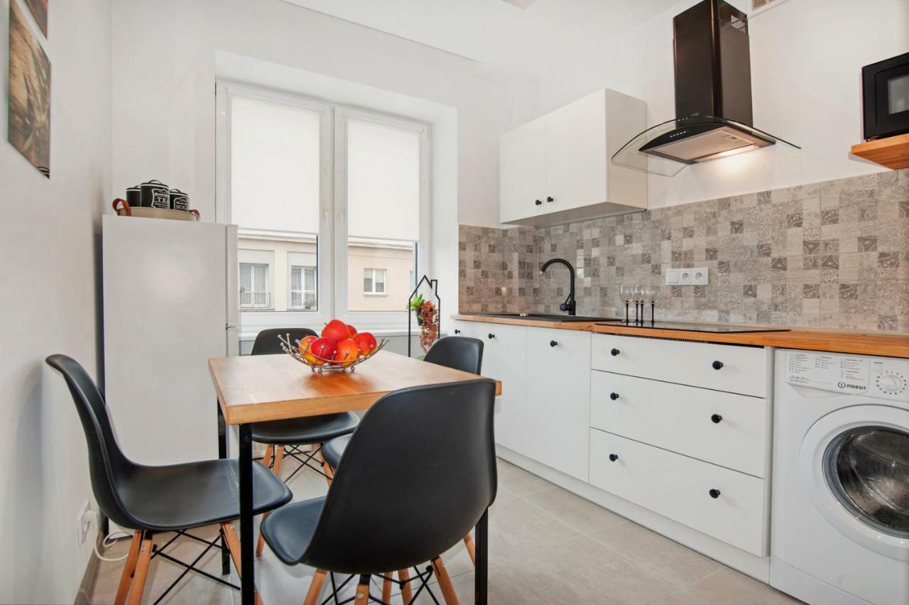 Apartament Sowa Apartment Czestochowa Bagian luar foto