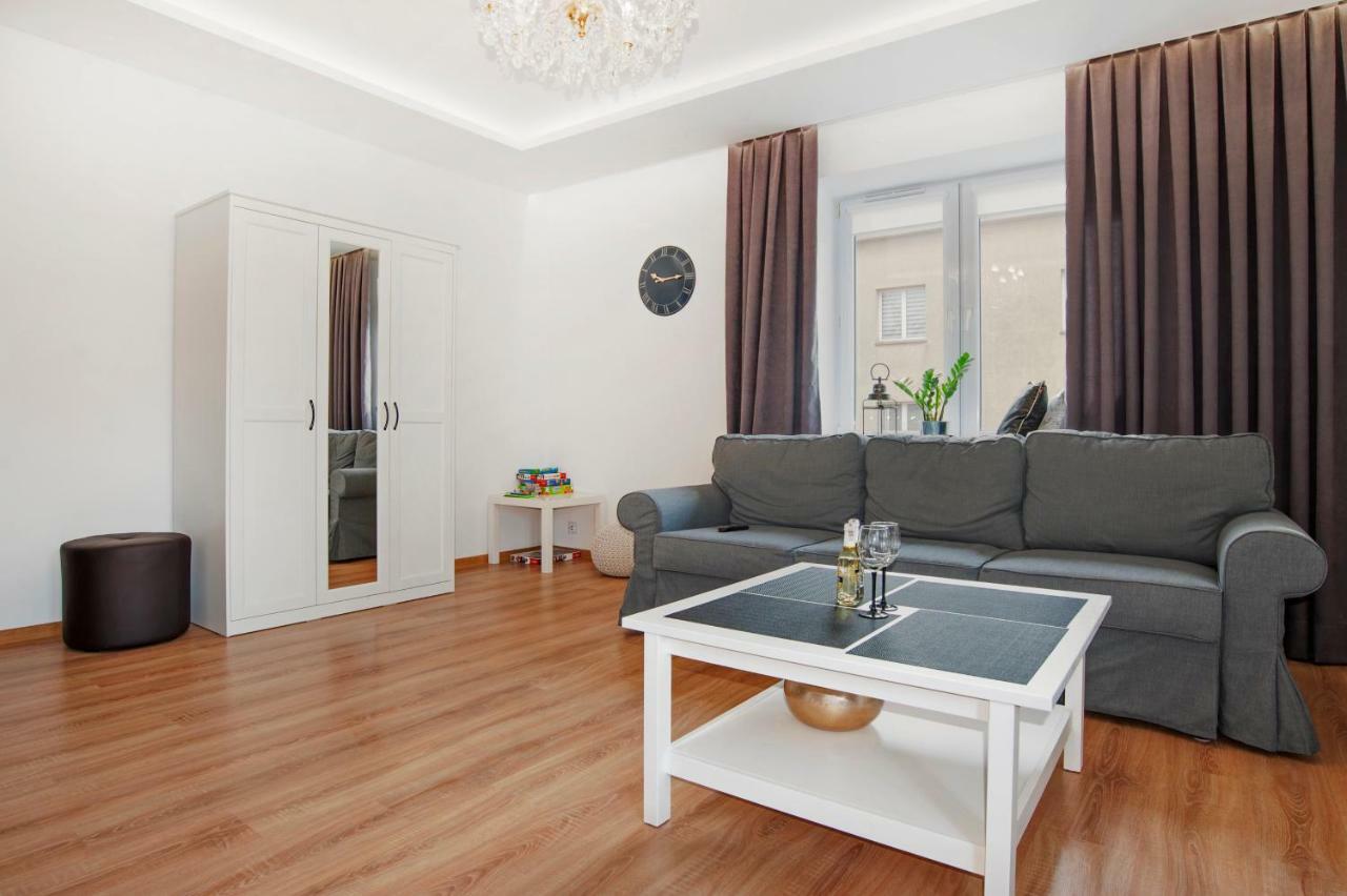 Apartament Sowa Apartment Czestochowa Bagian luar foto